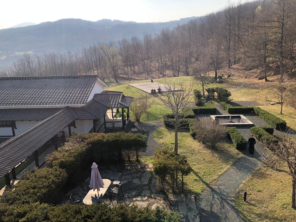 Tra letteratura e meditazione al Monastero Zen Sanbo-ji insieme a Feltrinelli Education