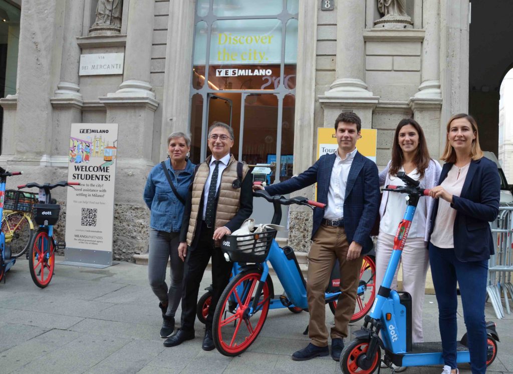 Visite guidate a Milano anche in monopattini e bici