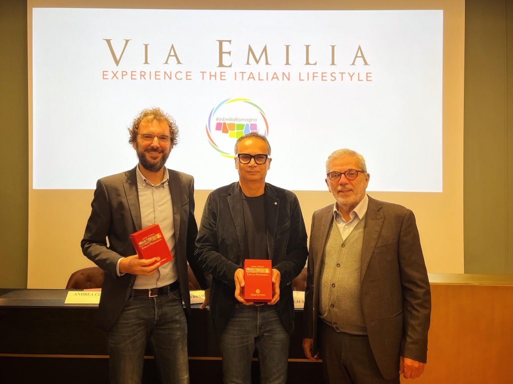 Touring Club Italiano e la Regione Emilia Romagna  hanno presentato a Milano la nuova Guida Rossa Emilia Romagna