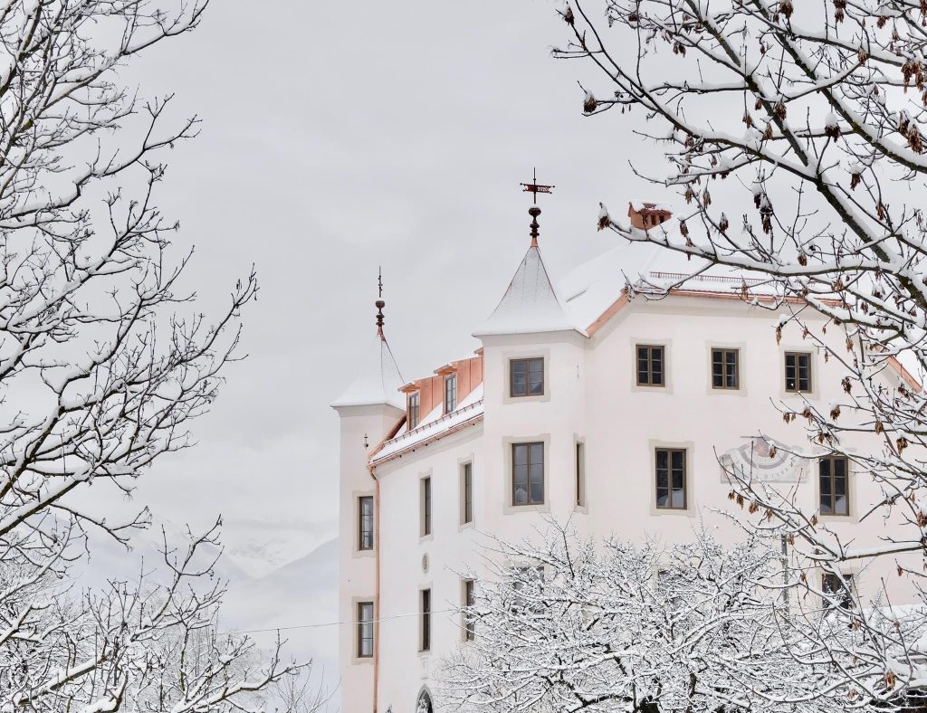 Natale da fiaba in un castello magico nell’abbraccio delle Dolomiti