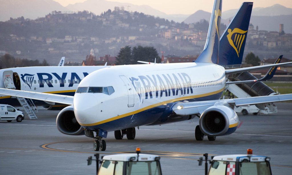 Ryanair annuncia nuove rotte dall’Italia per Porto