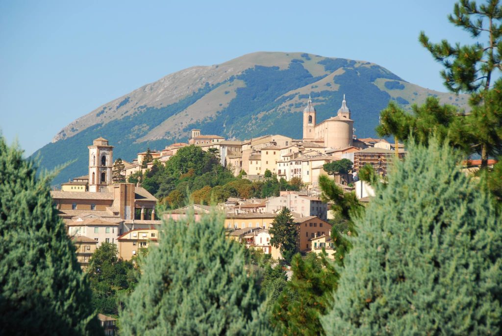 Con il Grand Tour delle Marche, alla Festa del Torrone di Camerino