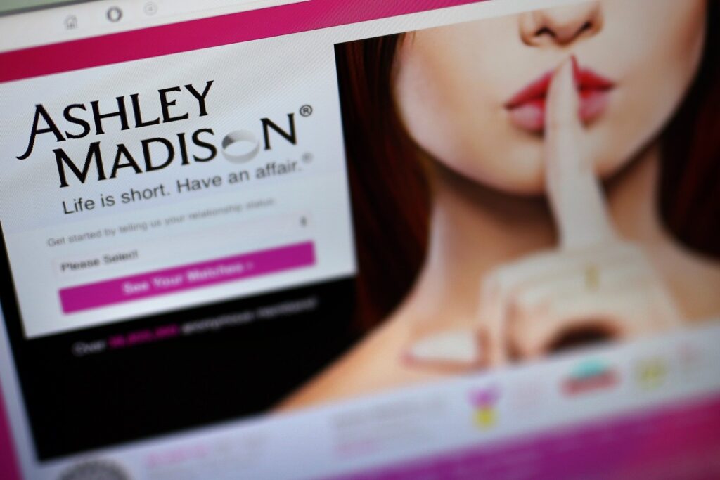 La nuova stagione dei matrimoni ‘aperti’ secondo Ashley Madison