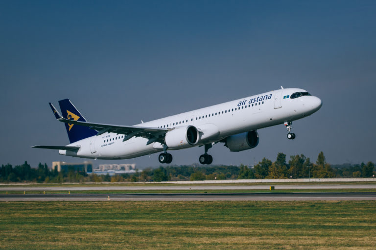 Air Astana aggiunge Azerbaijan Airlines ai suoi partner in codeshare