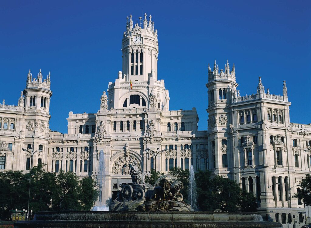 Madrid 2024 destinazione ”irrenunciabile”: architettura, musei e gli eventi nella Capitale della Spagna