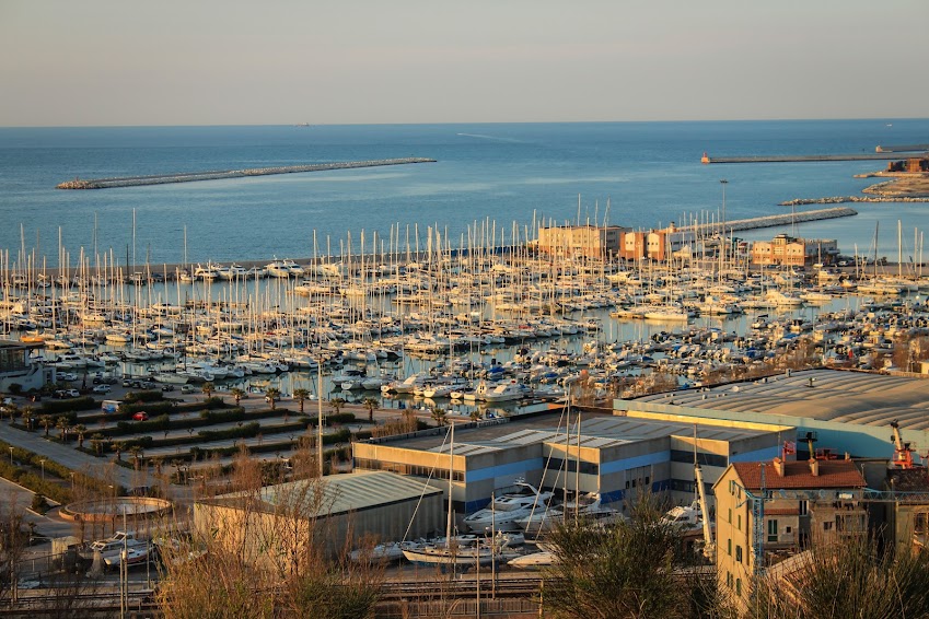 Ad Ancona torna “Tipicità in Blu”