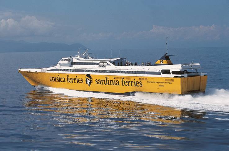  Isola d’Elba no problem con l’HSC Corsica Express Three Piombino – Portoferraio in 45 minuti