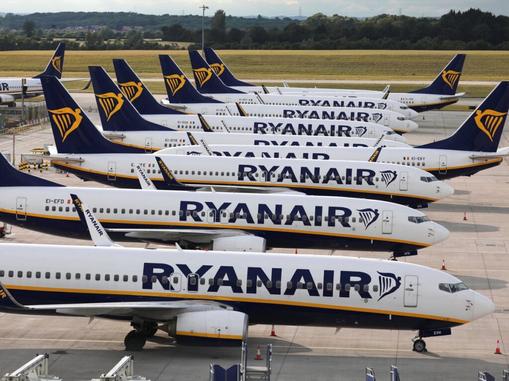 Ryanair annuncia la partnership con Paxport che diventa il primo partner “Approved OTA Aggregator” della Compagnia