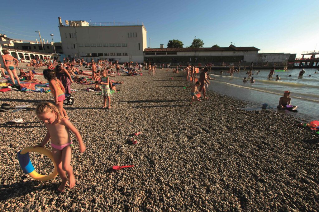 Le migliori spiagge di Trieste in una mini guida per grandi e bimbi