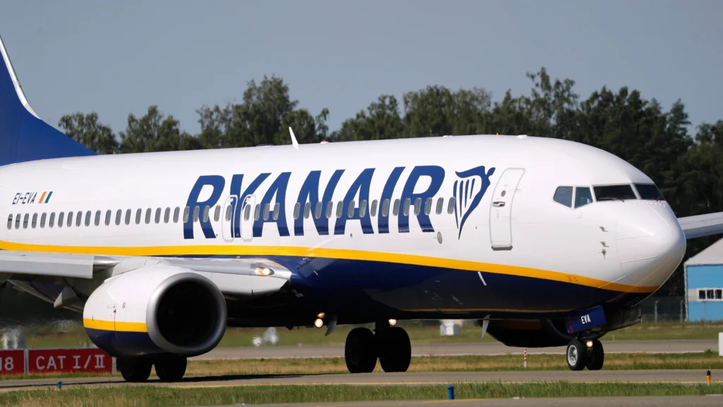 Ryanair lancia una promozione flash di 48 ore con uno sconto del 20% sui voli di luglio e agosto