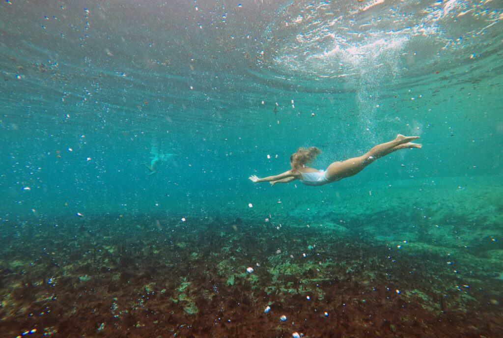 Terme di Saturnia introduce l’autunno a bagni in sorgente, meditazione e yoga a un’esperienza di benessere unica al mondo