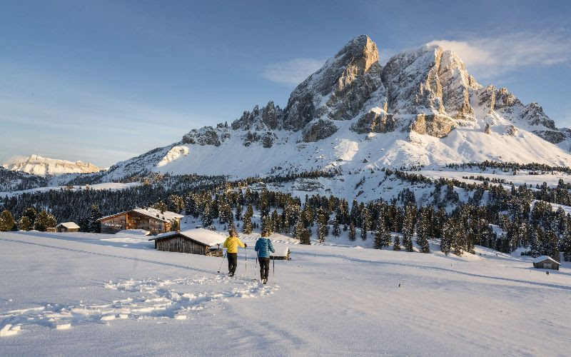 Slow Snow Dolomitico nei 6 piccoli borghi della Val Badia una fiaba immersa nella coltre di neve