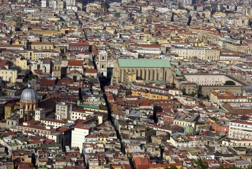 “Napoli 2500: un racconto di arte, storia e spiritualità” la città celebra un traguardo millenario tra tradizione e contemporaneo